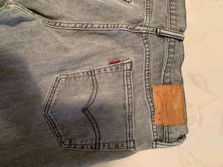 Pantalón Levi's Gris