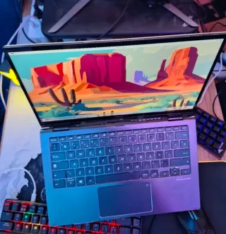 ASUS Zenbook Flip 13" i5 Táctil 360° 2TB Tablet PC