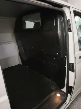 Volkswagen Transporter T6 2016