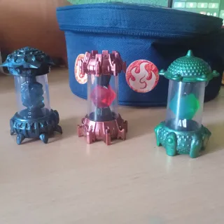 Cristales imaginators ( Cada cristal 5 euros.)