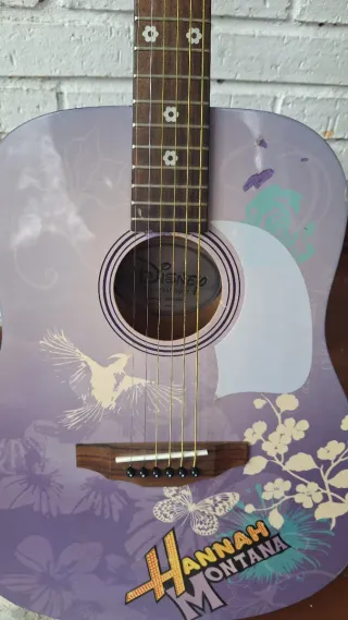 Guitarra Acústica Hannah Montana Disney Washburn