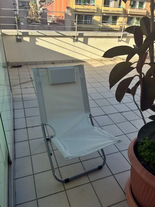 Sillón de exterior plegable gris