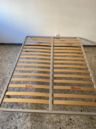 Somier de lamas de madera