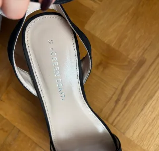 Sandalias de tacón negras