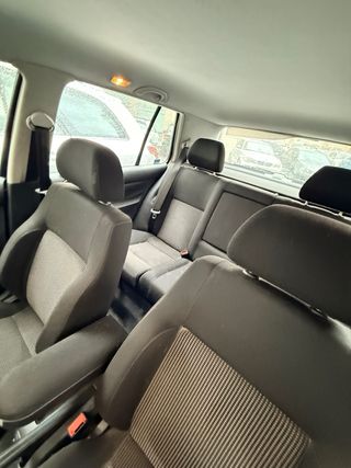 Volkswagen Golf 2002