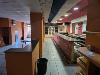 2 casas con restaurante