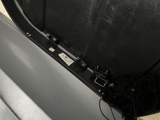 Baúl portaequipajes coche negro Titan 320L