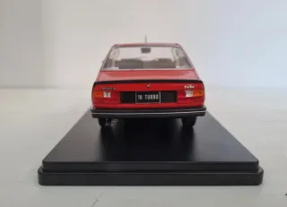 Renault 18 Turbo escala 1:24