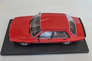 Renault 18 Turbo escala 1:24