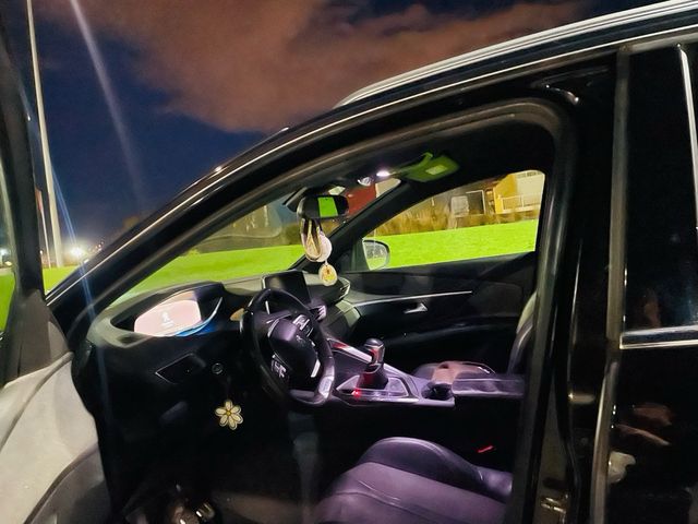 Peugeot 3008 gt line año 2017