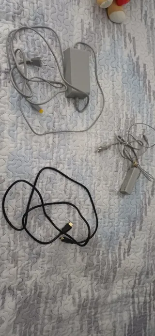 Nintendo Wii U 32 GB + pack completo di controller