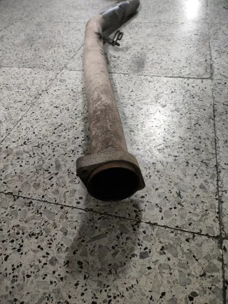 Línea de escape BMW E30