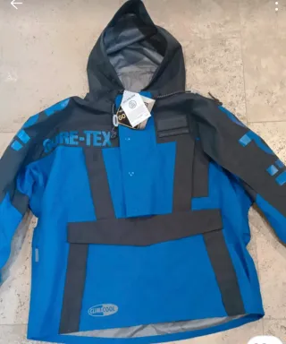 Chaqueta Gore-Tex Adidas Talla L