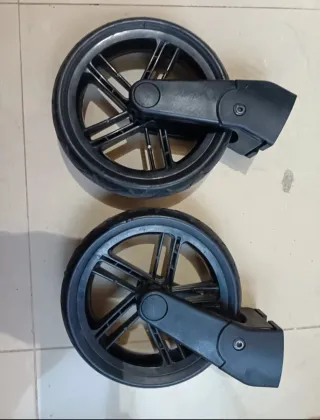 2 Ruedas Delanteras Jane Muum