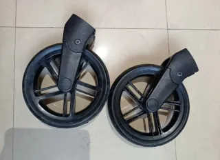 2 Ruedas Delanteras Jane Muum