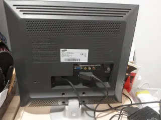 Televisor Samsung LCD TV con TDT y Mando