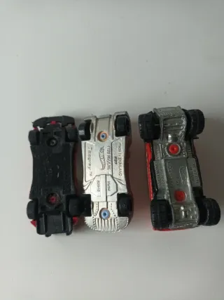 3 Coches hot wheels