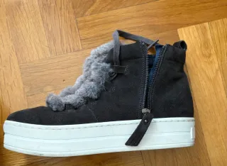 Zapatillas Botín Mujer Negro/Gris