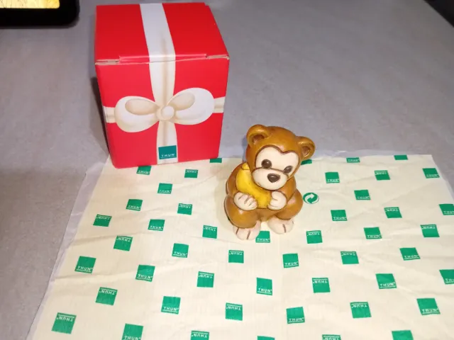 Scimmietta Thun con banana alta cm 7 , con scatola