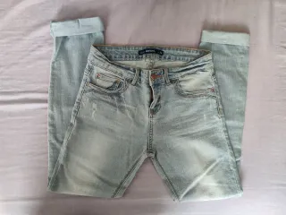 Pantalón vaquero claro, Talla 38. NUEVO