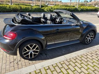 VOLKSWAGEN Beetle Cabrio 1.4 TSI Dune DSG 110kW (2