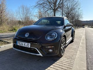 VOLKSWAGEN Beetle Cabrio 1.4 TSI Dune DSG 110kW (2