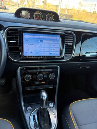 VOLKSWAGEN Beetle Cabrio 1.4 TSI Dune DSG 110kW (2