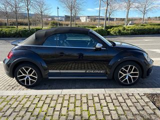 VOLKSWAGEN Beetle Cabrio 1.4 TSI Dune DSG 110kW (2