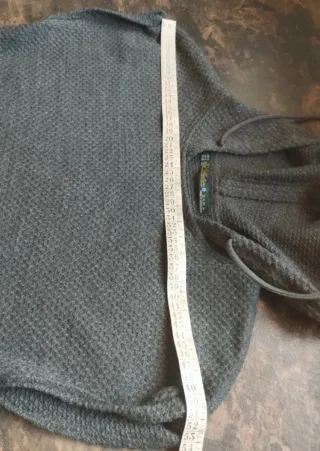 Vestido sudadera con capucha y falda Zara Trf