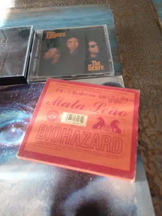 Lote 2 Vinilos y 4 CDs: Rush, Fugees, Peter Gabrie