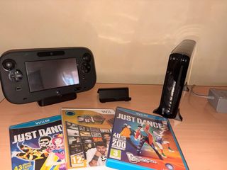 Nintendo Wii U Nera + Giochi