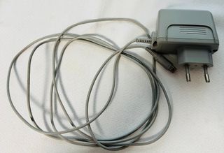 Nintendo 3DS XL Azul + Cargador