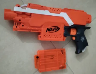 Pistolas Nerf: Se venden juntas ó por separado