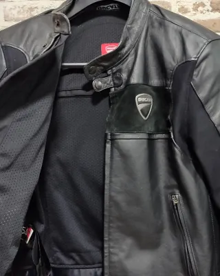 Chaqueta Piel Moto Ducati Dainese Talla 54