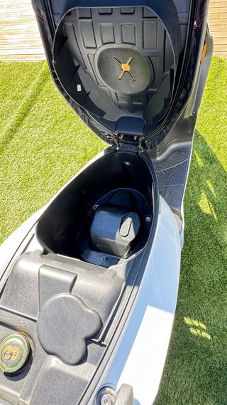 Moto Sym Symphony 50 Blanca