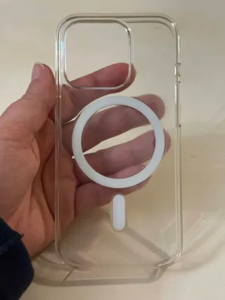 Capa iPhone 15 Pro Transparente MagSafe