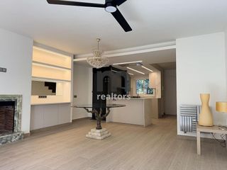 Casa adosada en alquiler en Tiana