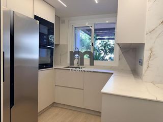 Casa adosada en alquiler en Tiana