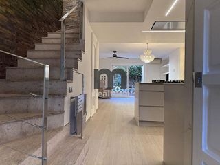 Casa adosada en alquiler en Tiana