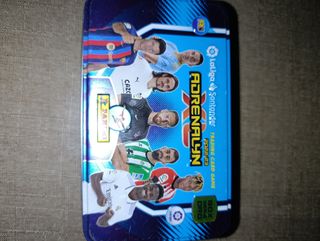 Caja Metálica Panini Adrenalyn Platinum 2023