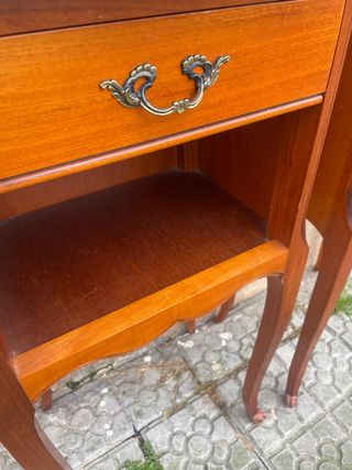 Pareja Mesitas Noche Estilo Luis XV Cerezo