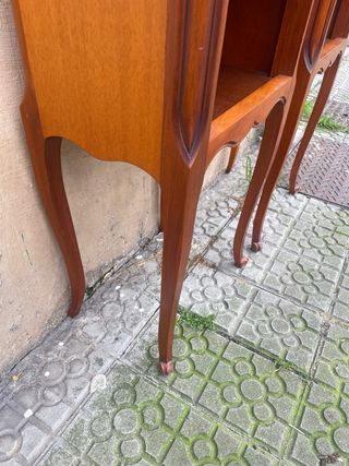 Pareja Mesitas Noche Estilo Luis XV Cerezo