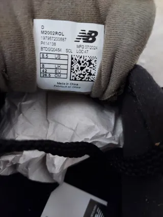 New Balance 2002R