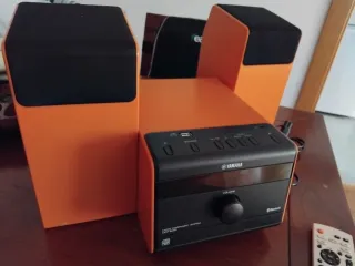 Mini Cadena Yamaha Naranja y Negra