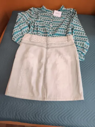 Conjunto Camisa y Falda