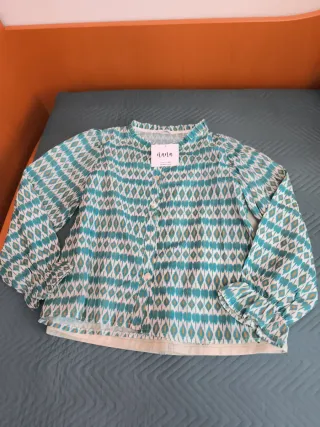 Conjunto Camisa y Falda