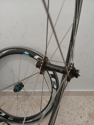 Juego Ruedas Carbono COLE