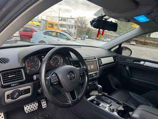 Volkswagen Touareg 2012