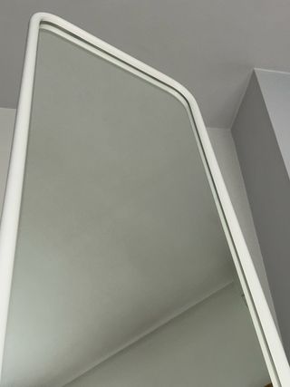 Espejo de pie KNAPPER marca IKEA (48x160 cm)
