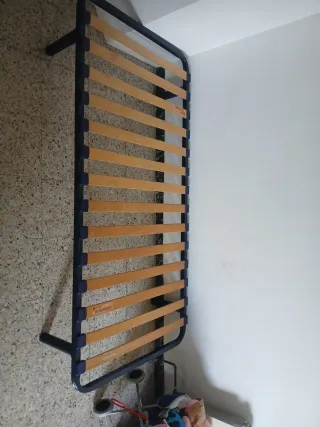 Somier individual metálico y madera